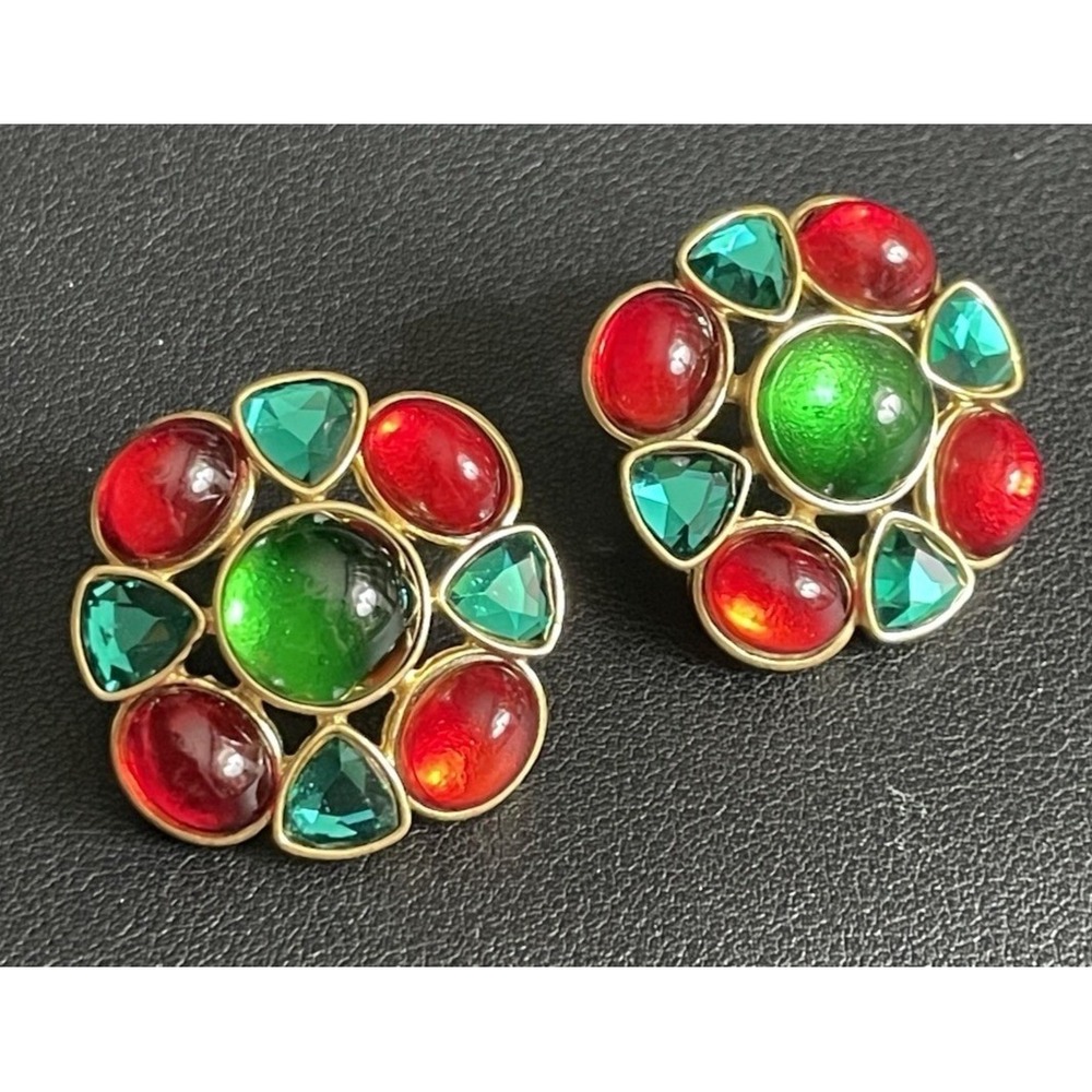 Mogul Earrings Bezel Set Cabochon Gold Tone Red Green Kovonchy Jewelry New
